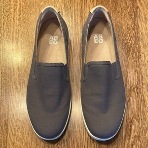 ABEO Women's Ayla Slip-On Sneakers - Dark Gray